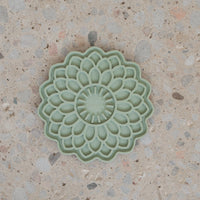 【DexyPaws】Blossom Flower Enrichment Lick Mat