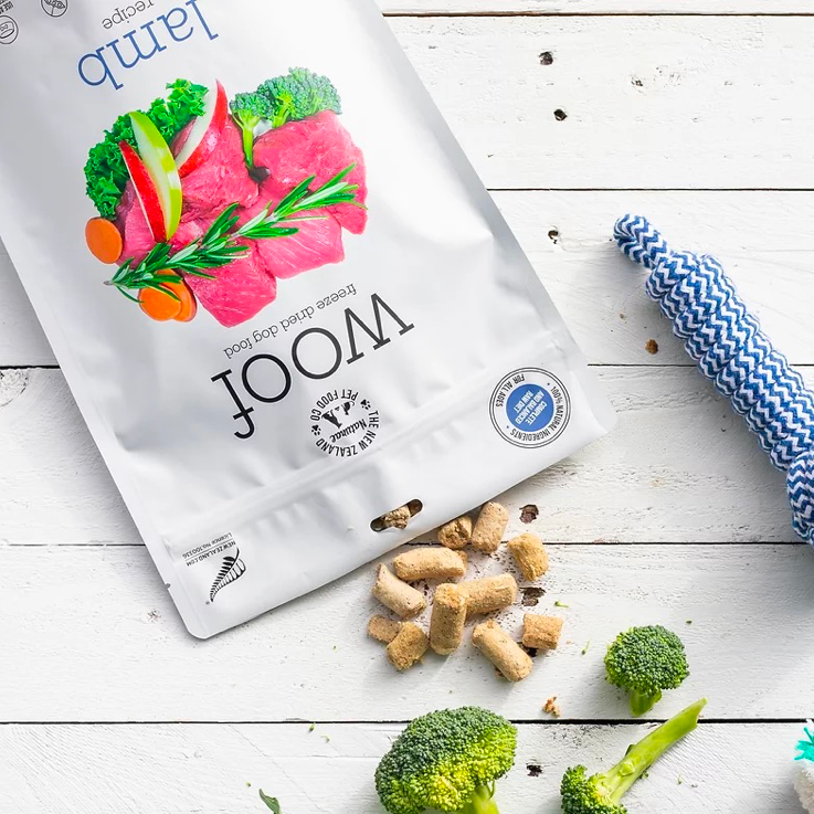 Natural pet food deals