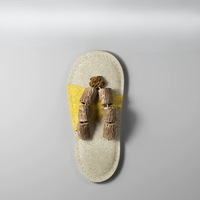 Slipper-Shaped Silvervine Loofah Cat Toy – Natural Chew & Play