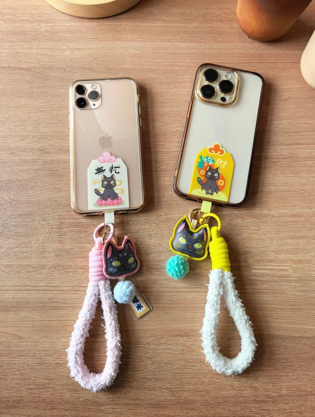 【Meowlly】Momo Vigil Talisman Phone Set
