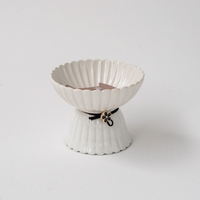 【DexyPaws】Raised Ceramic Cat Bowl - White & Black Flower