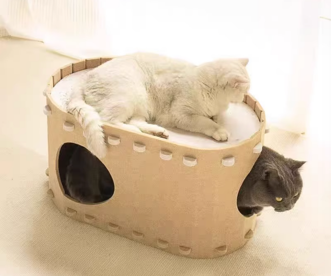 Enclosed Felt Cat Bed
