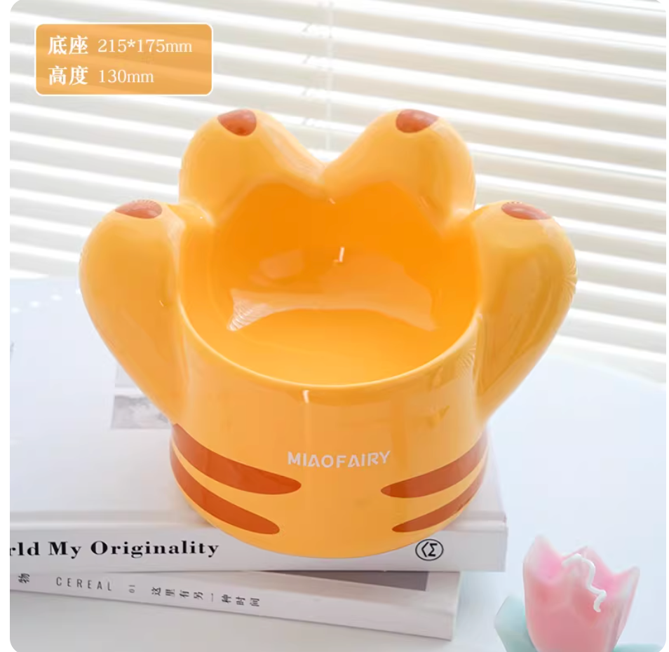 Ergonomic Elevated Ceramic Cat Paw Bowl
