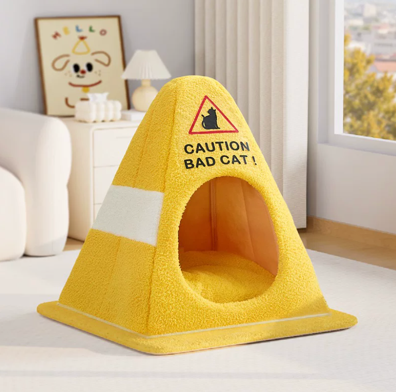 Traffic Cone Pet Tent Bed