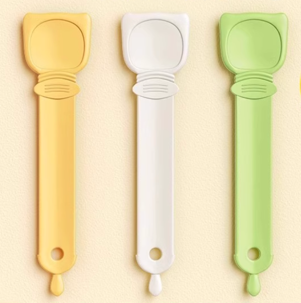 Cat Churu Treat feeding Spoon