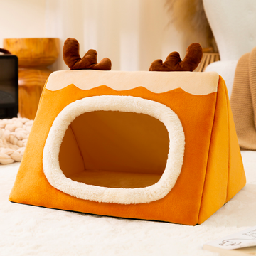 Christmas Deer Bed