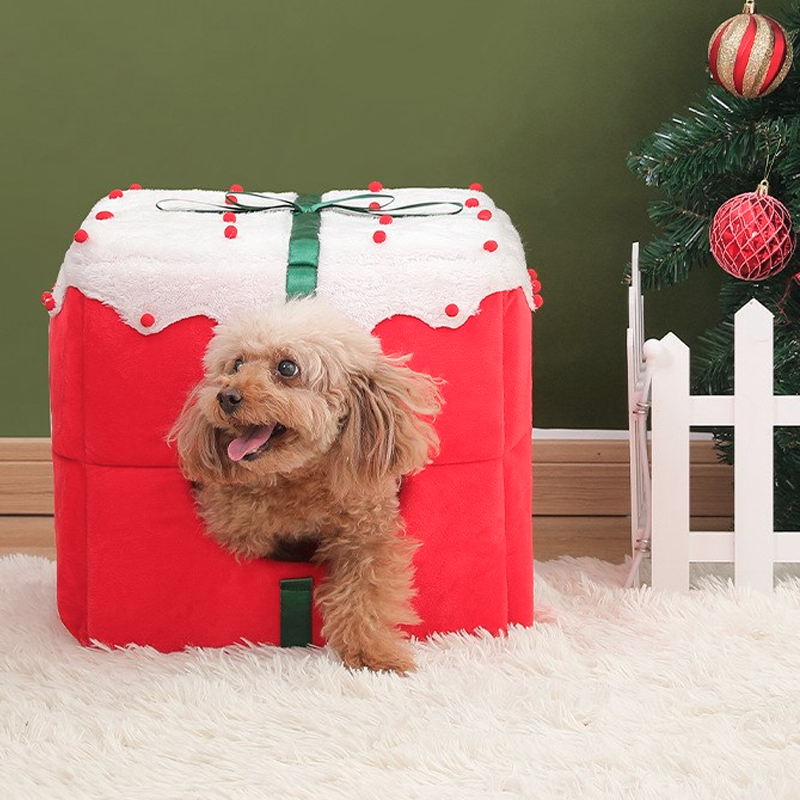 Christmas Gift Box Pet Bed