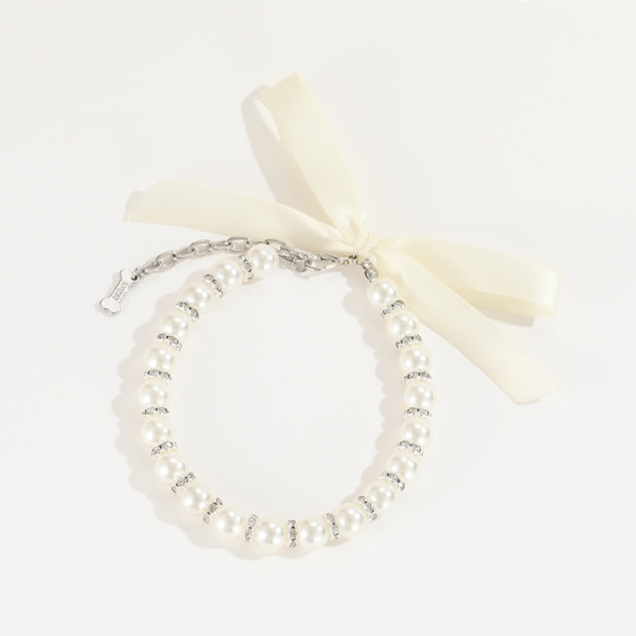Pearl Necklace with Ribbon Bow